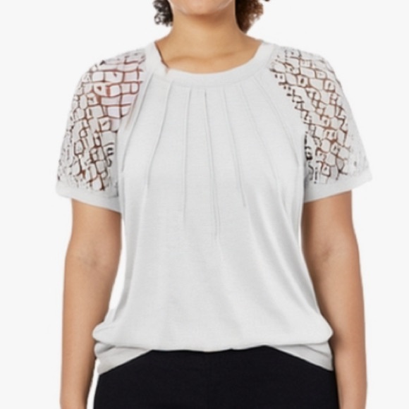 Tops - Lace Sleeve  Pleated White Blouse